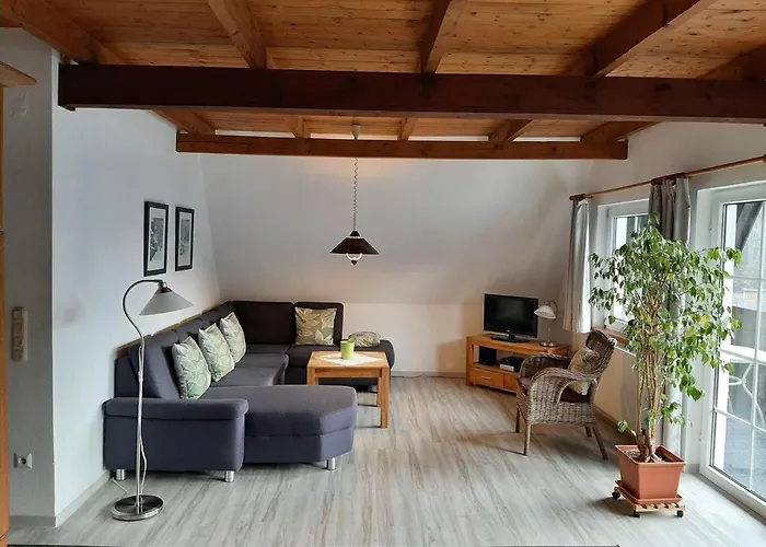 Ferienwohnung-stricker-b-balkon-1-2 Apartamento *